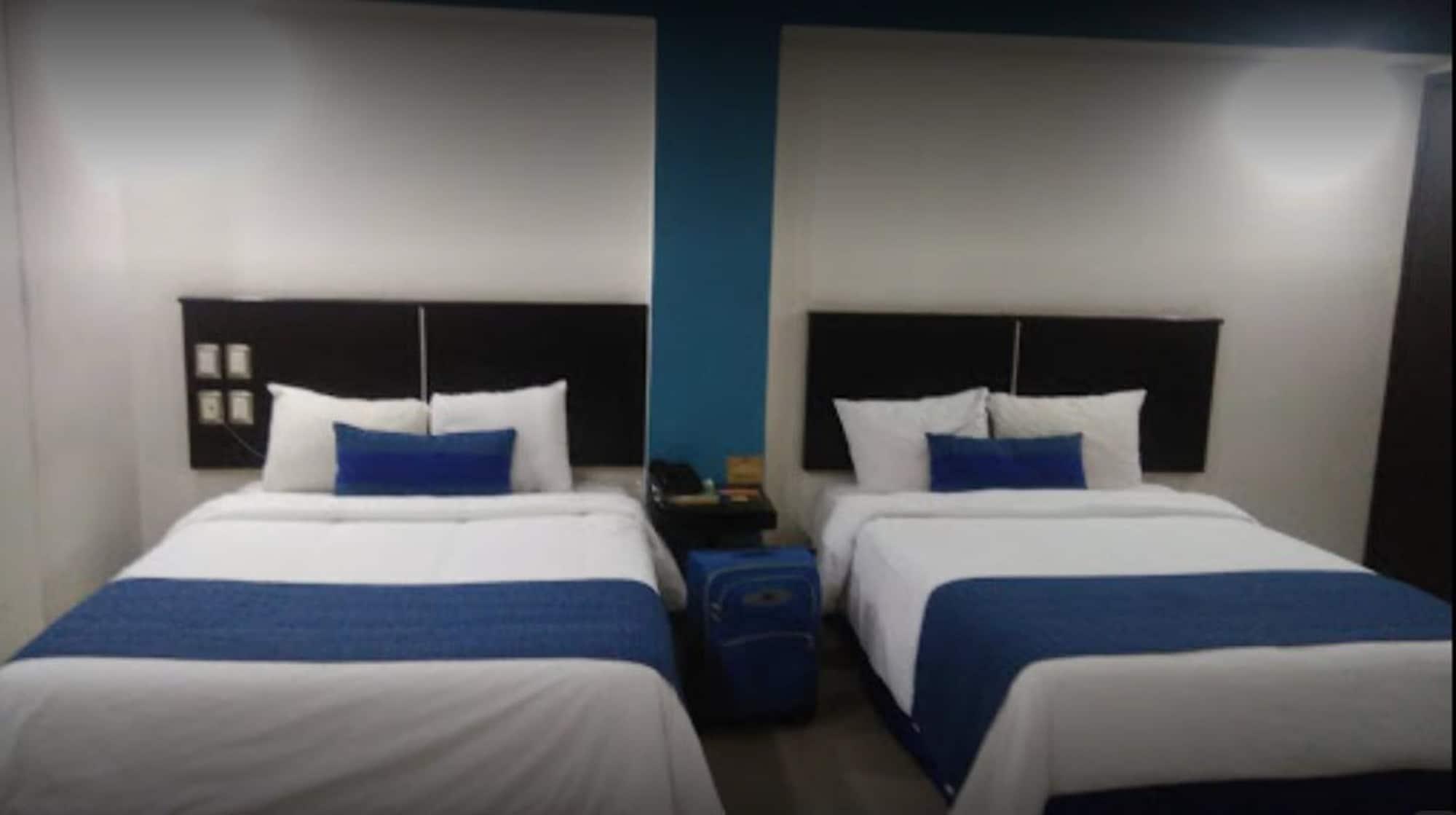 Hotel Ceo 莫雷利亚 外观 照片